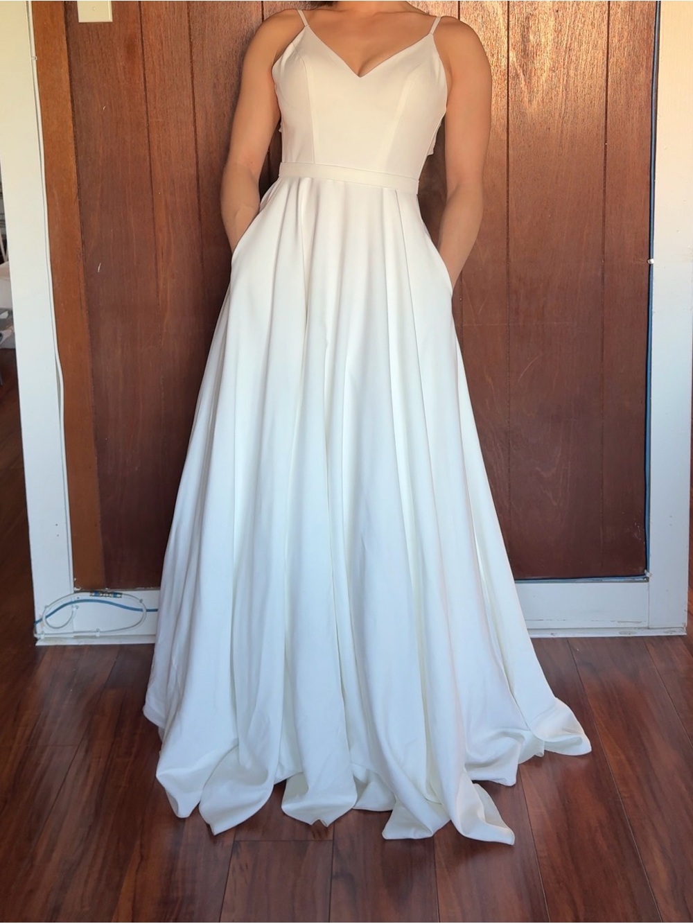 Elegant Spaghetti-Strap A-Line Wedding Dress/Wedding Gown